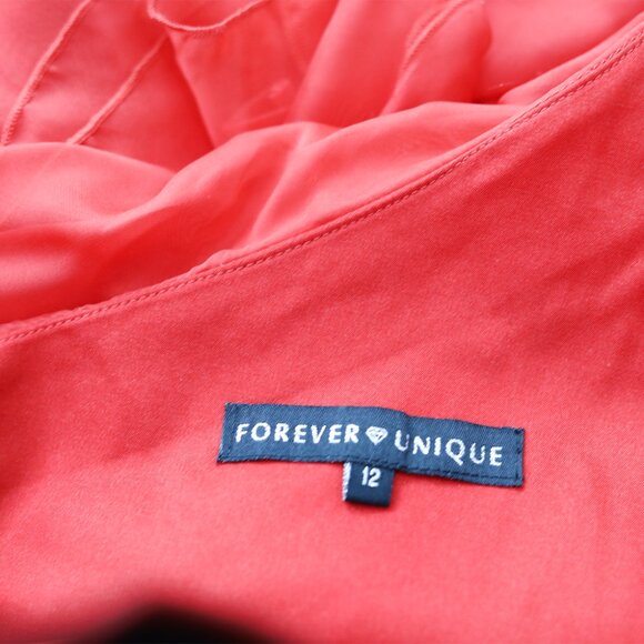 Red Tiered Ruffle Mini Dress One-Shoulder Party Look - Picture 4 of 6